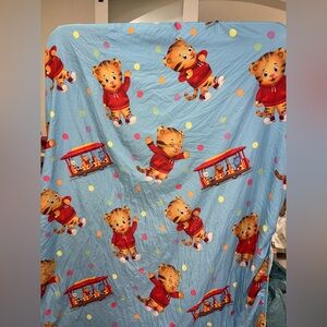 Daniel Tigers Neighborhood PBS kids twin fitted sheet toddler trolley friends